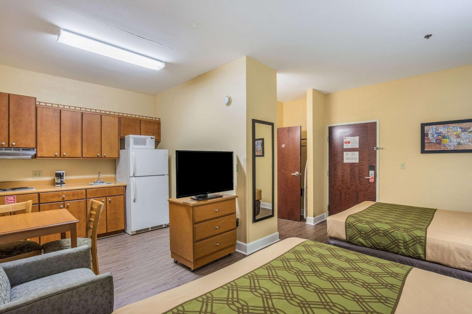 Econo Lodge Valdosta Oda fotoğraf